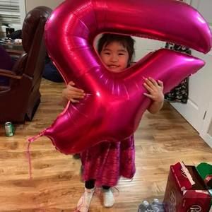 Meet your Posher, Selena